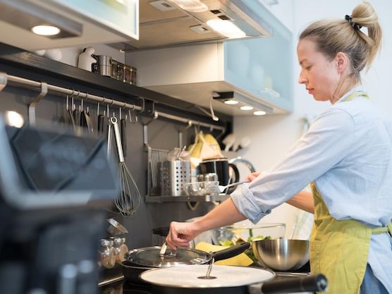 Jak dbać o sprzęt gastronomiczny, by służył przez lata – Kompleksowy przewodnik
